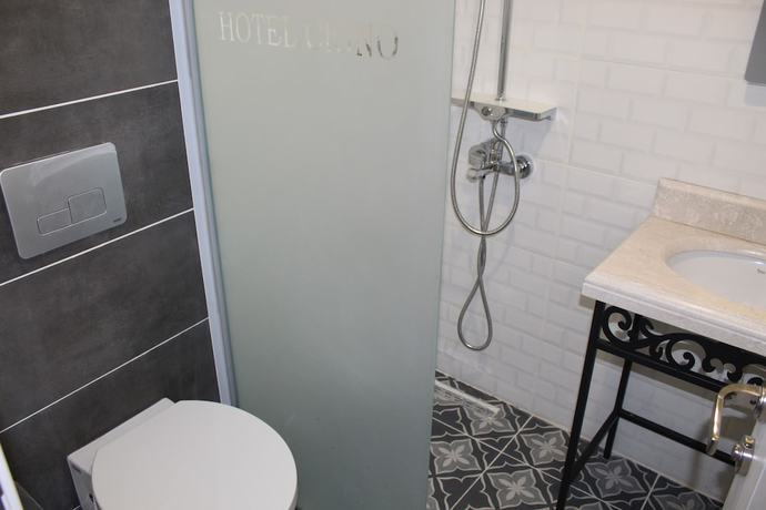 Imagen de la habitación del Good Night Hotel Istanbul. Foto 11