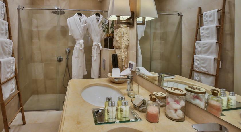 Imagen de los interiores del Gordonia Private Hotel - Adults Only. Foto 9