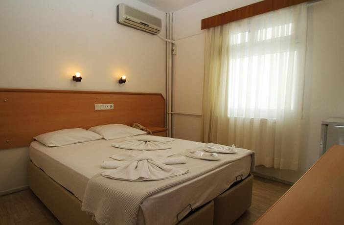 Imagen de la habitación del Goren Hotel, Cesme. Foto 4