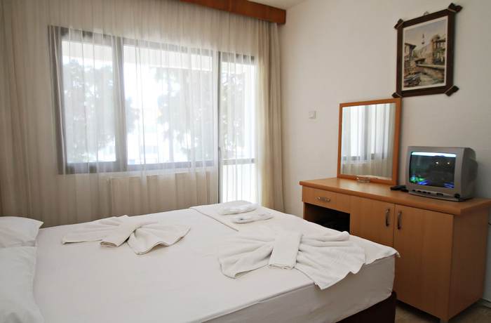 Imagen de la habitación del Goren Hotel, Cesme. Foto 5