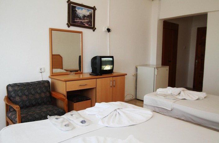 Imagen de la habitación del Goren Hotel, Cesme. Foto 7
