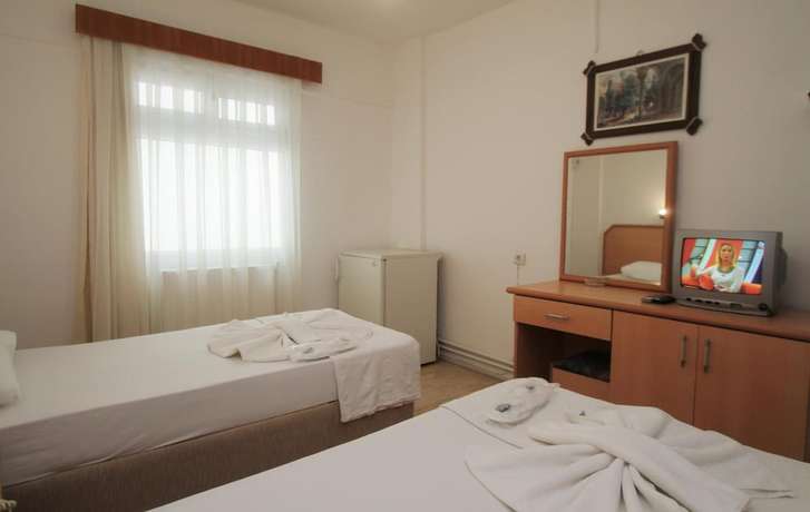 Imagen de la habitación del Goren Hotel, Cesme. Foto 11
