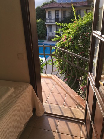 Imagen de la habitación del Gorkem Apart Hotel. Foto 8