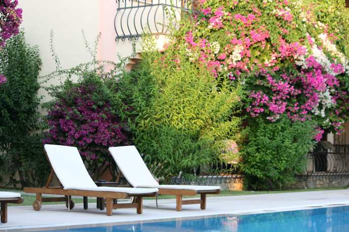 Imagen de la piscina del Gorkem Apart Hotel. Foto 20