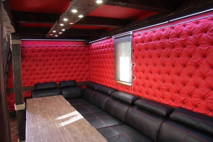 Imagen general del Gostevye Domiki Derevenka. Foto 4