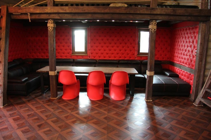 Imagen general del Gostevye Domiki Derevenka. Foto 10