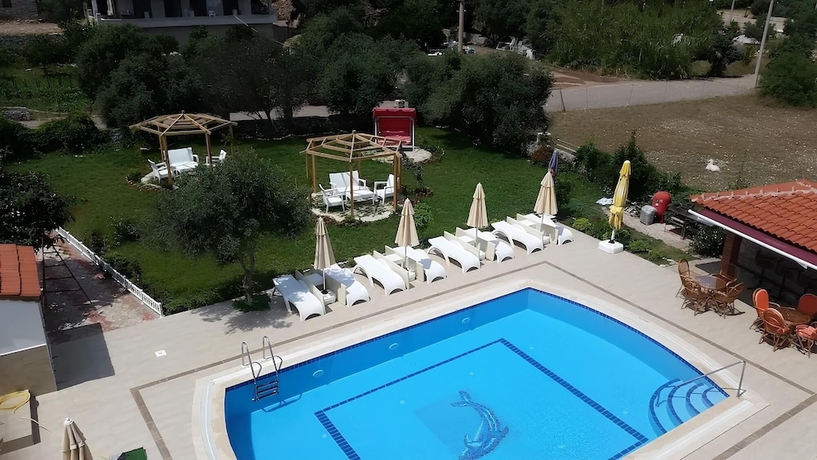 Imagen de la piscina del G&ouml;kmen Apartments. Foto 13