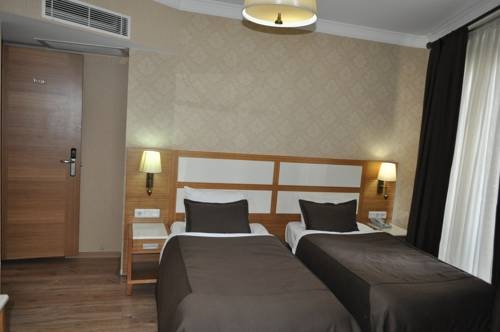 Imagen de la habitación del Gozde Hotel, Estambul. Foto 32