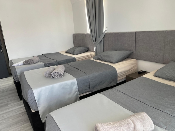 Imagen de la habitación del Gozde Hotel, Serik. Foto 8