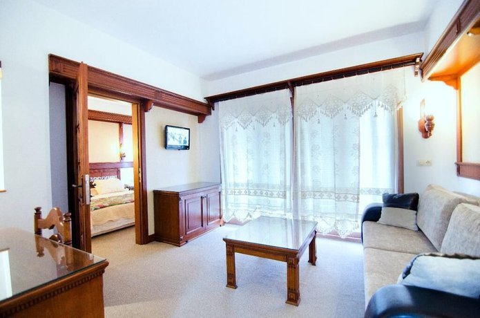 Imagen de la habitación del Gozen Hotel. Foto 2