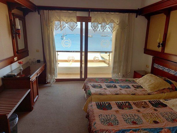 Imagen de la habitación del Gozen Hotel. Foto 6
