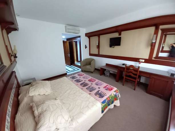 Imagen de la habitación del Gozen Hotel. Foto 8