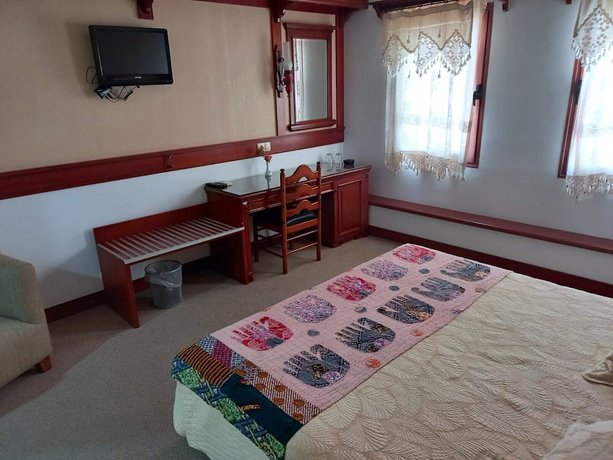 Imagen de la habitación del Gozen Hotel. Foto 18