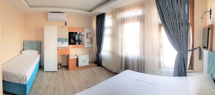 Imagen de la habitación del Grafen Hotel. Foto 14