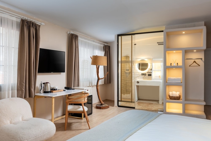 Imagen de la habitación del Gran Via Alsancak. Foto 2