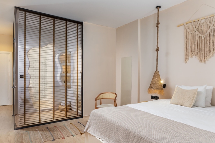 Imagen de la habitación del Gran Via Alsancak. Foto 11