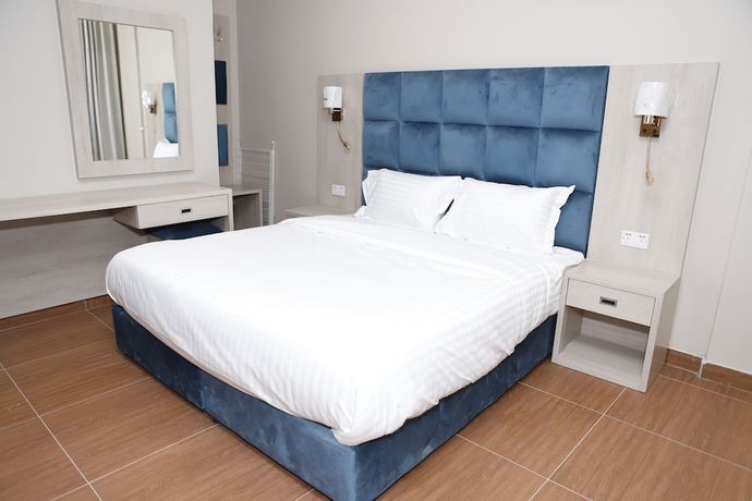 Imagen de la habitación del Granada Palace Inn. Foto 2
