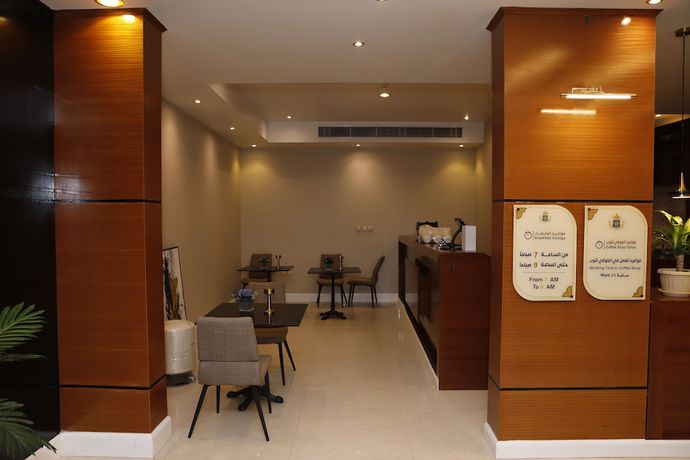 Imagen de los interiores del Granada Palace Inn. Foto 17