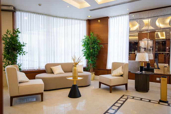 Imagen de los interiores del Granada Palace Inn. Foto 20