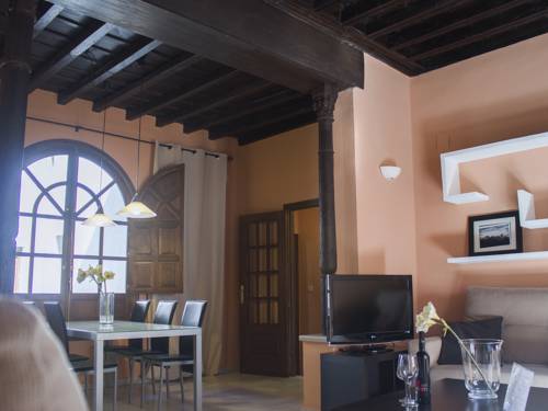 Imagen de la habitación del Granada Suites. Foto 2