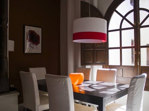 Imagen de la habitación del Granada Suites. Foto 8