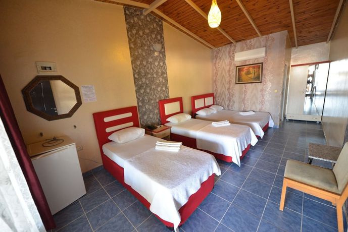 Imagen de la habitación del Grand Ada Family Hotel. Foto 5