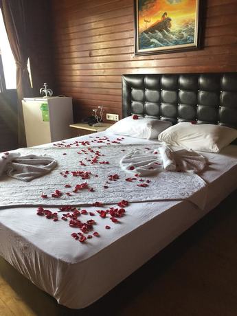 Imagen de la habitación del Grand Ada Family Hotel. Foto 9