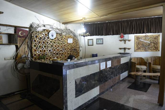 Imagen de los interiores del Grand Ada Family Hotel. Foto 20