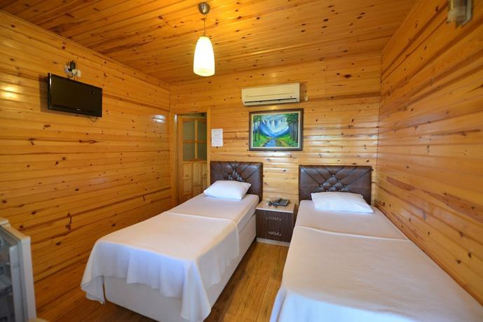 Imagen de la habitación del Grand Ada Family Hotel. Foto 17