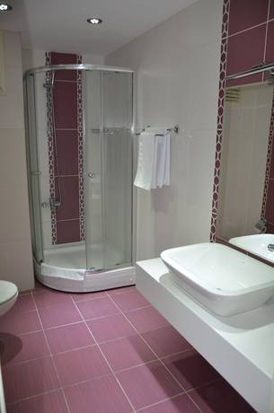 Imagen de la habitación del Grand Ahos Hotel and Spa. Foto 14