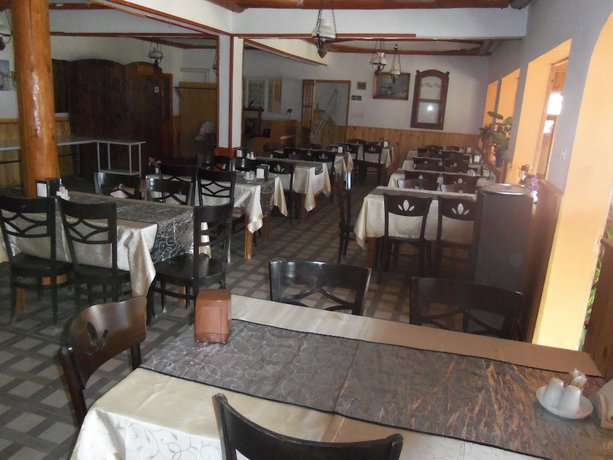 Imagen del bar/restaurante del Grand Baysal Hotel. Foto 2