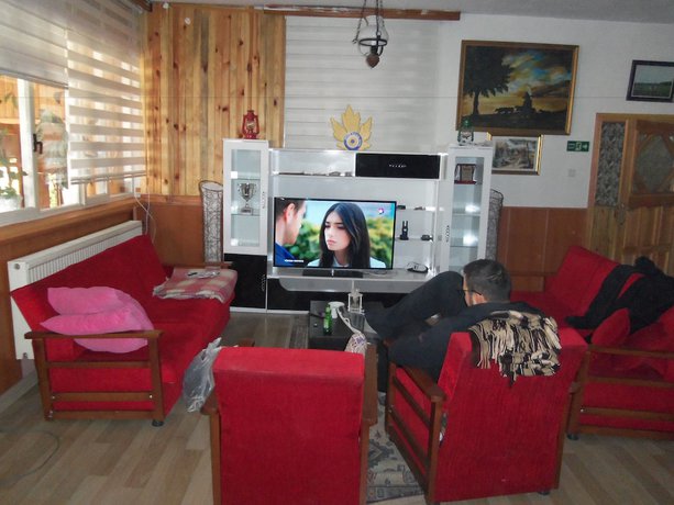 Imagen de los interiores del Grand Baysal Hotel. Foto 19