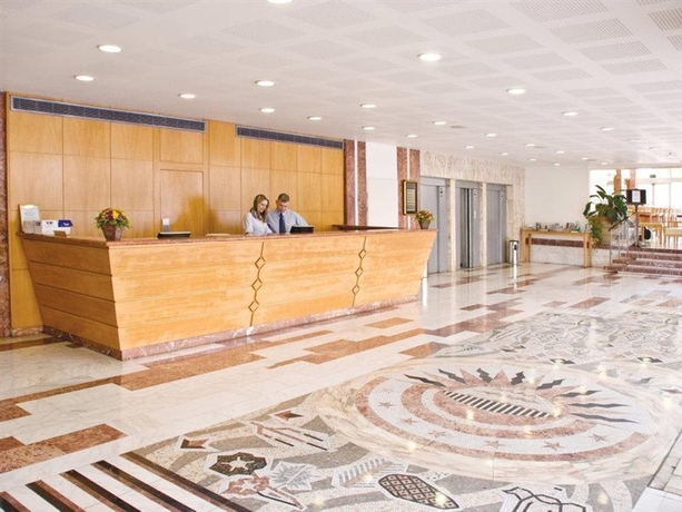 Imagen general del Grand Beach Hotel. Foto 8