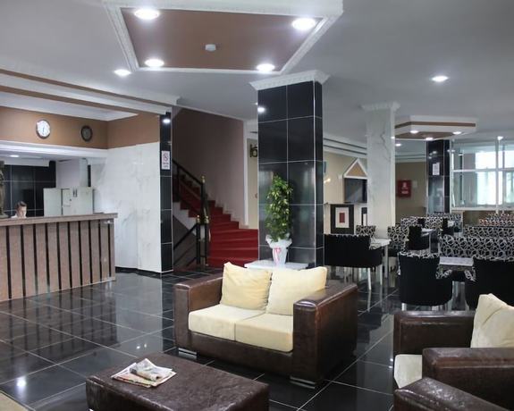 Imagen de los interiores del Grand Calypso Hotel. Foto 10