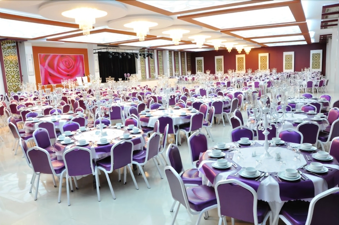 Imagen de los interiores del Grand Cinar Hotel. Foto 13