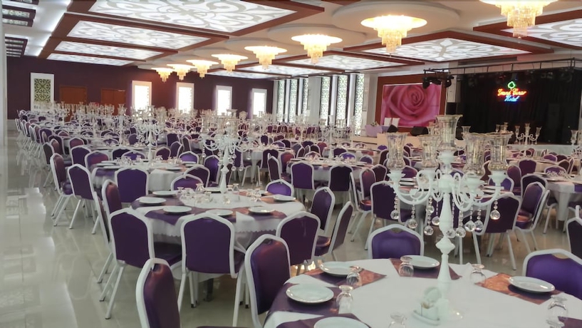 Imagen de los interiores del Grand Cinar Hotel. Foto 15