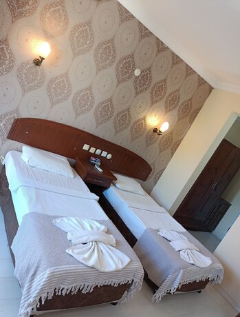 Imagen general del Grand Cnr Hotels. Foto 8