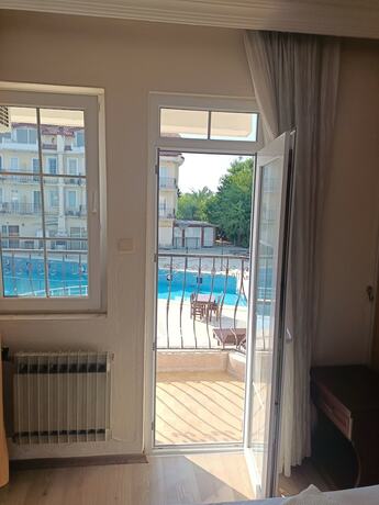 Imagen general del Grand Cnr Hotels. Foto 16