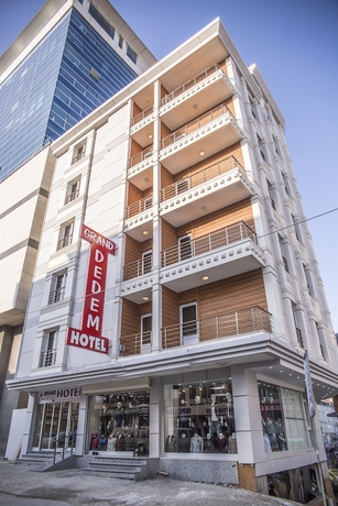 Imagen general del Grand Dedem Hotel. Foto 4