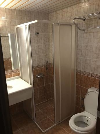 Imagen de la habitación del Grand Eras Hotel. Foto 6