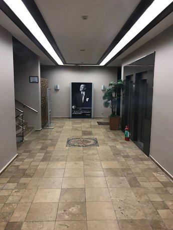 Imagen de los interiores del Grand Eras Hotel. Foto 14
