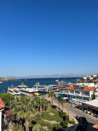 Imagen de la habitación del Grand Faik Hotel &Ccedil;eşme. Foto 12
