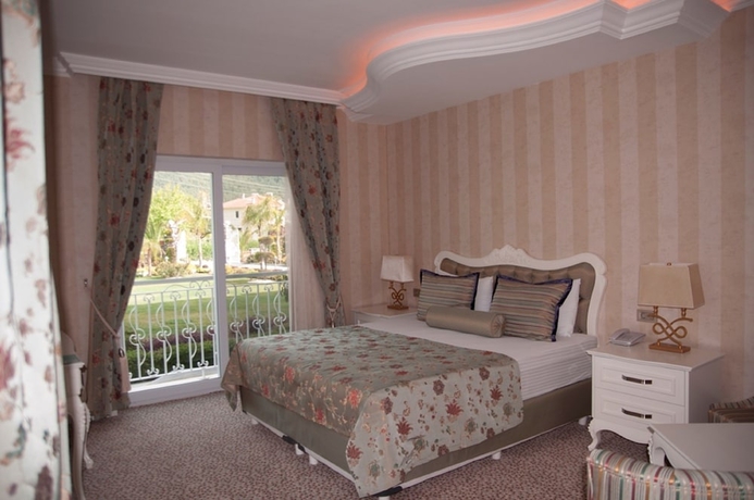 Imagen de la habitación del Grand G&ouml;cek Hotel. Foto 10
