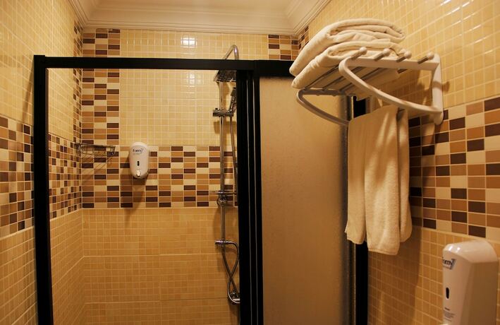 Imagen general del Grand Gross Hotel, Fatih. Foto 8
