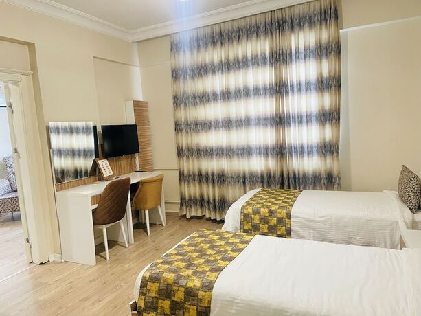 Imagen de la habitación del Grand Gulizar Hotel. Foto 14