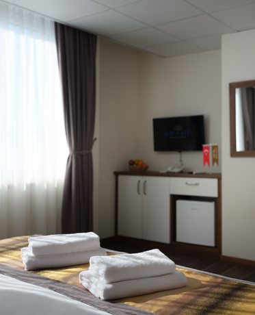 Imagen de la habitación del Grand Gulluk Hotel And Spa. Foto 6