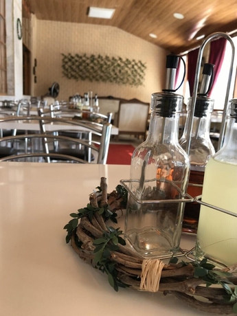 Imagen del bar/restaurante del Grand Gumuldur by Kizil Otel. Foto 2