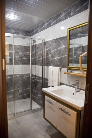 Imagen de la habitación del Grand Hamit Hotel. Foto 4