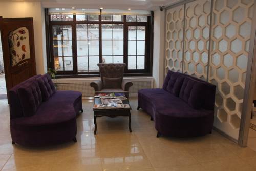 Imagen de la habitación del Grand Harsena Hotel. Foto 5