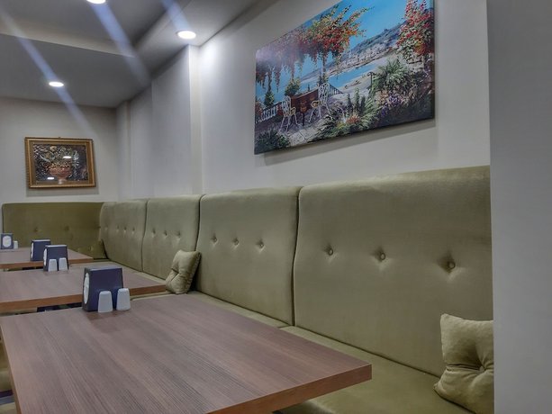 Imagen del bar/restaurante del Grand Hekimoglu Hotel. Foto 4